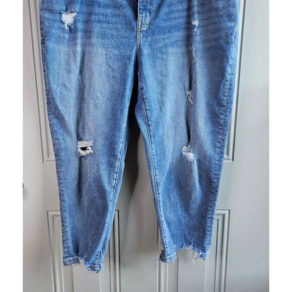 Lane Bryant Mid Rise Boyfriend Capri Signature Fit Flex Magic Waistband Size 16 - Picture 5 of 10